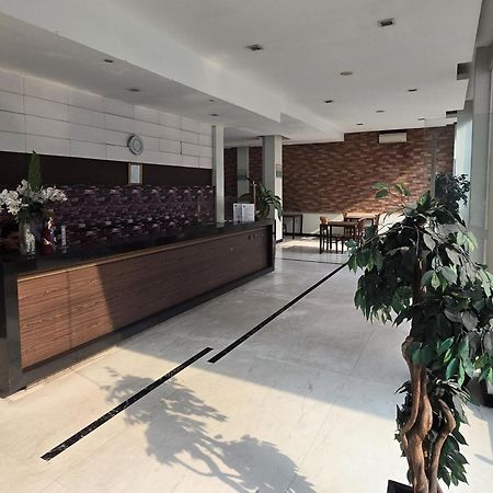 N2 Hotel Gunung Sahari Jakarta Exterior photo